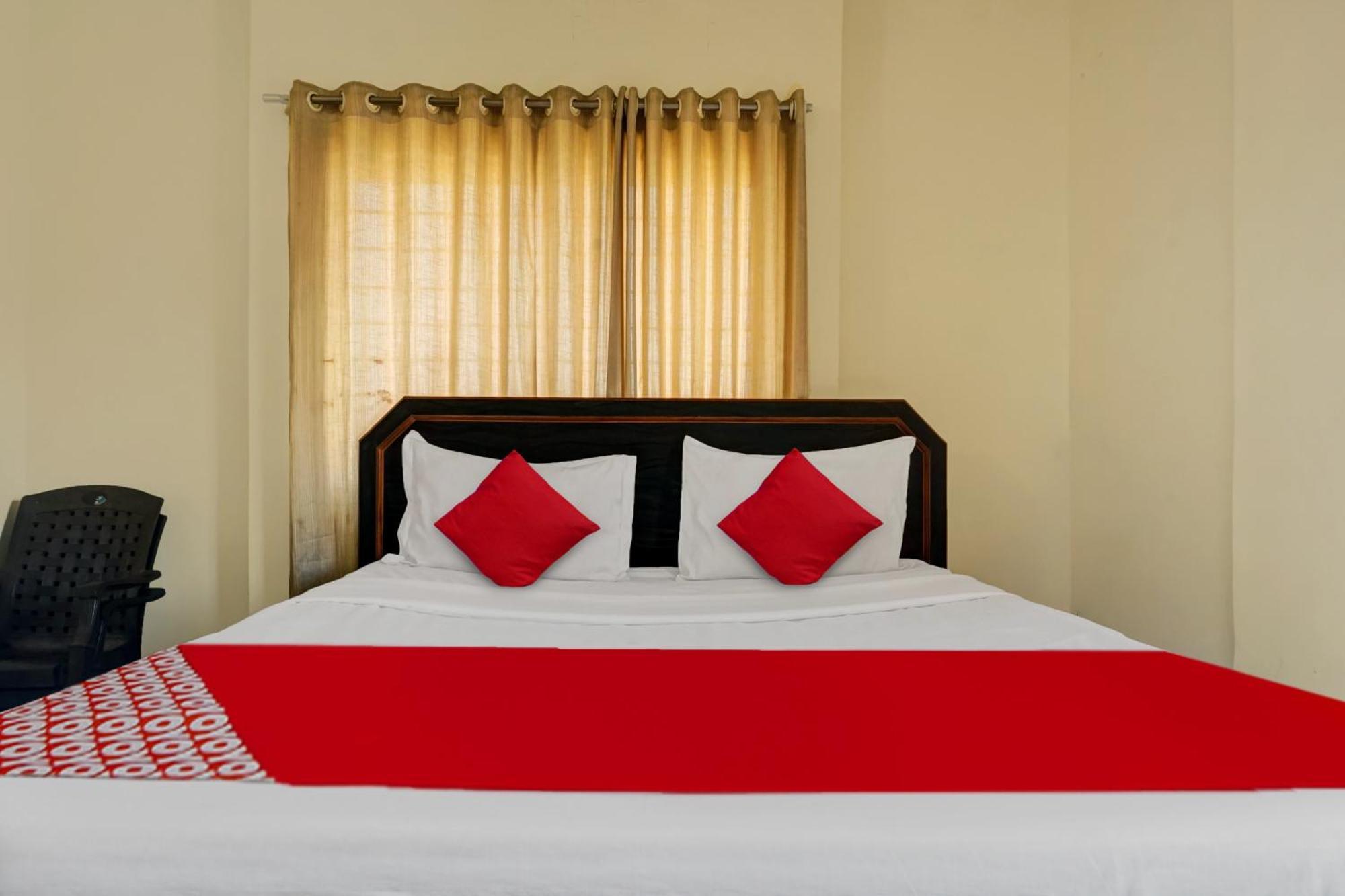 Hotel O Happy Homely Stay Sasvad Luaran gambar